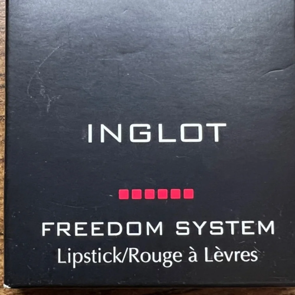 NWT Inglot Freedom System Square Lipstick #16